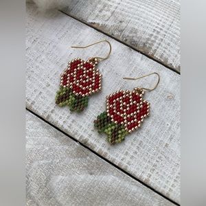 The ROSEMARY - rose beaded earrings
